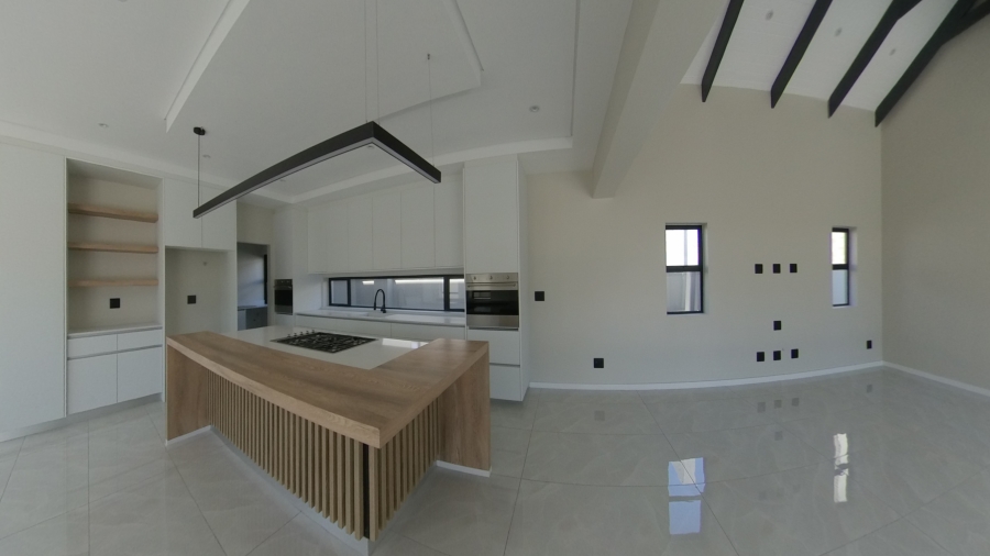 3 Bedroom Property for Sale in Sandown Western Cape